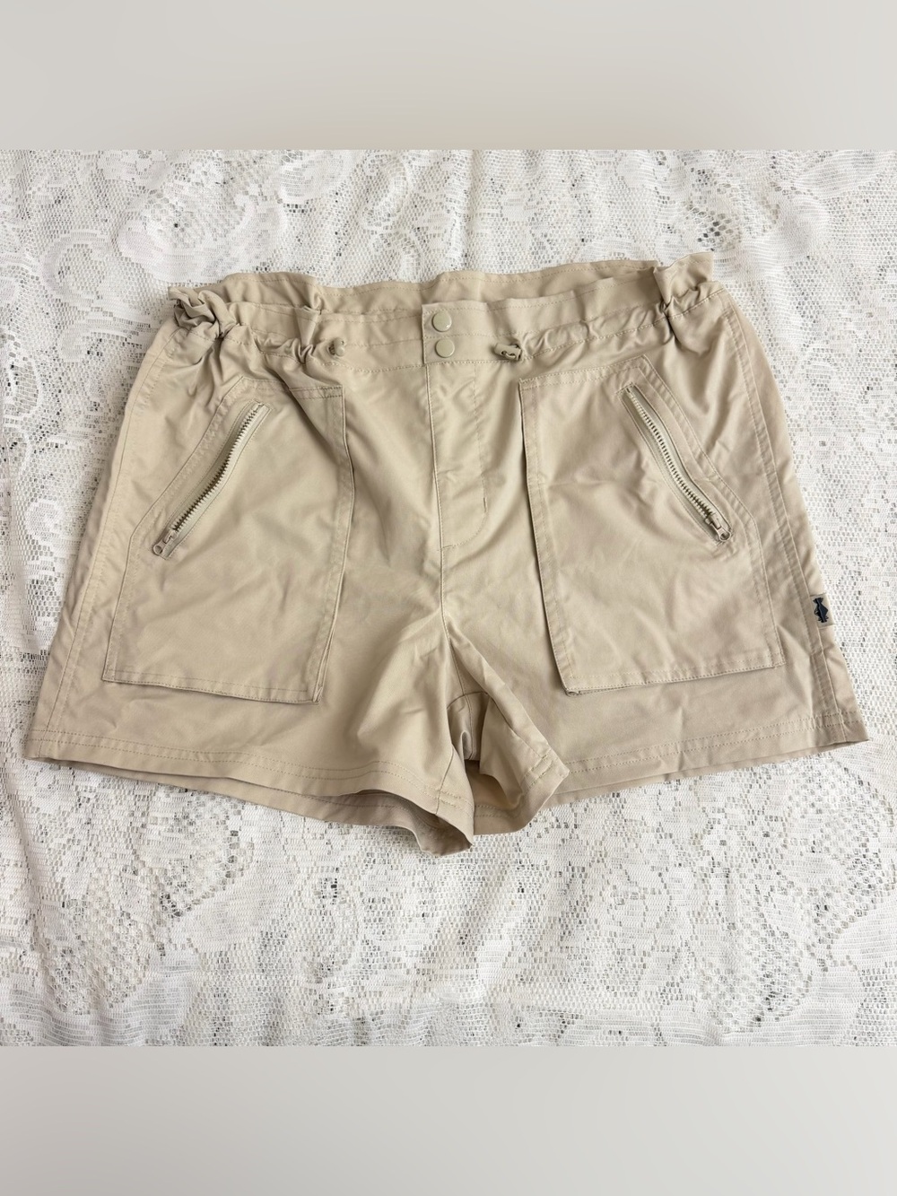Shore to Summit Women’s Khaki Sorts Size Medium